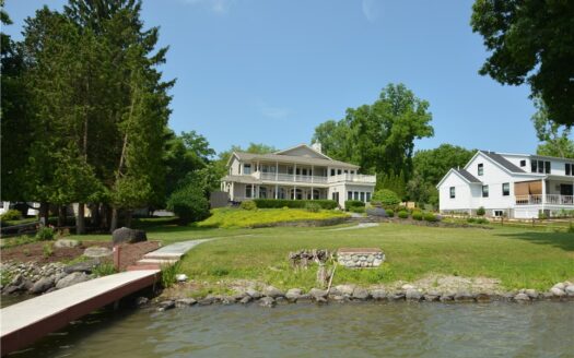 4958 Station House Drive, Canandaigua Town